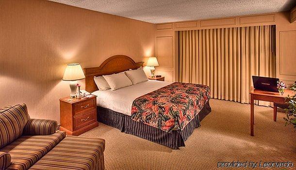 Black Knight Inn レッド・ディア エクステリア 写真